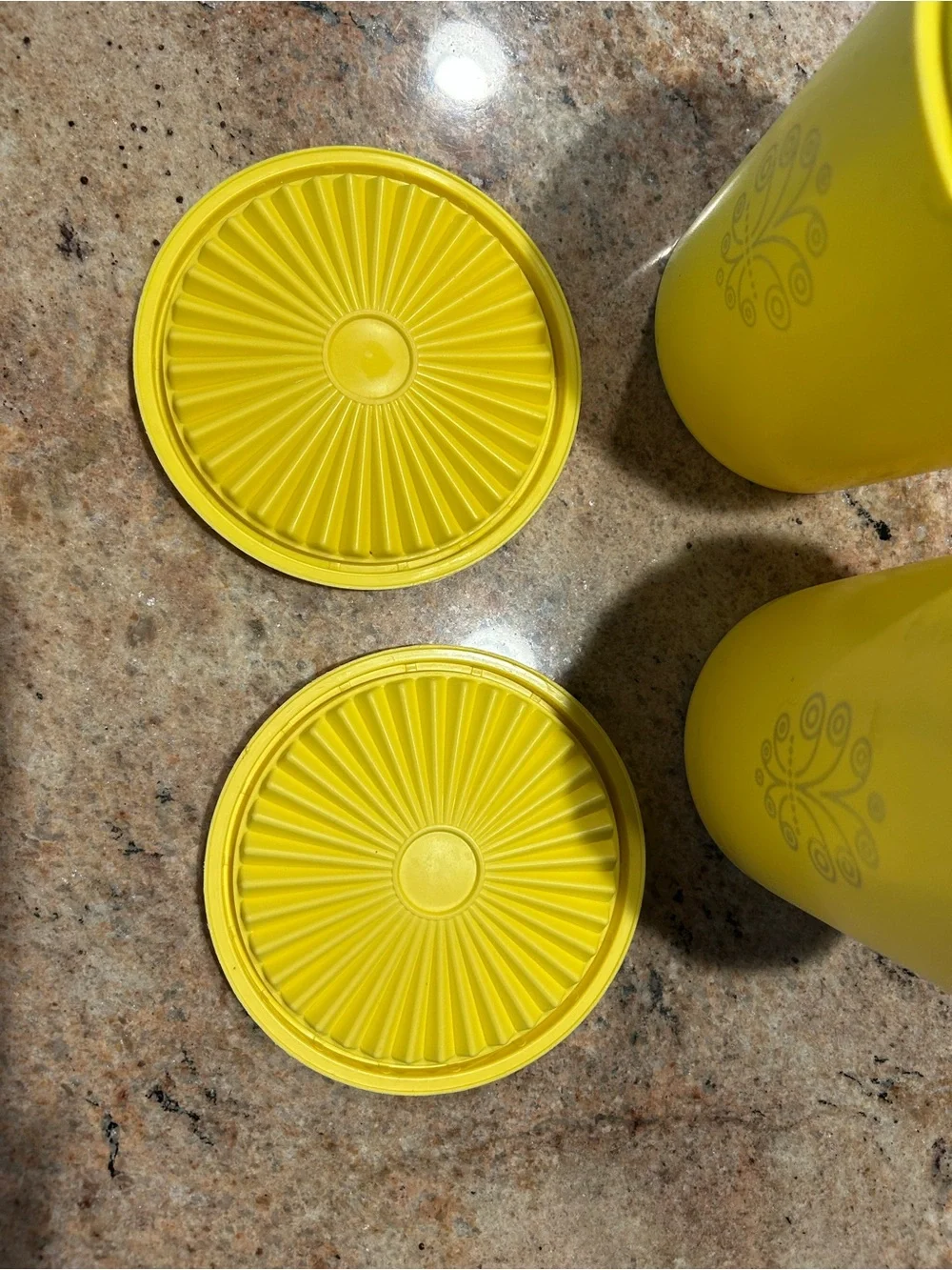 Tupperware Servalier Canister Set (2) Vintage #811-13 #811-14